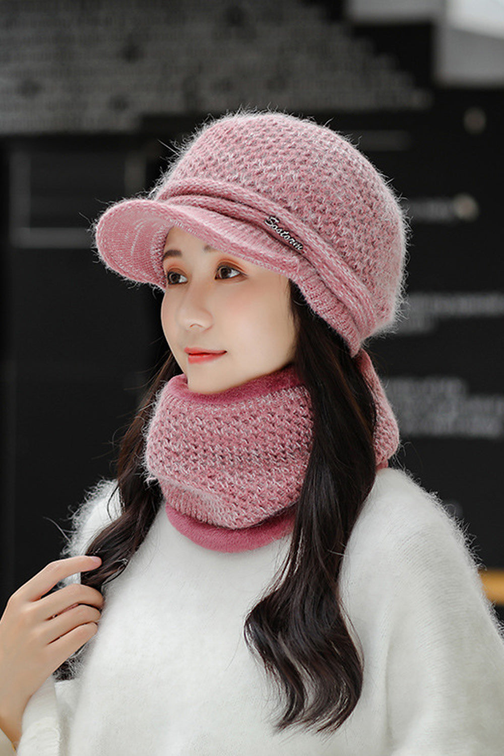 Women Fashionable Solid Colored Dome Style Lovely Knitted Hat