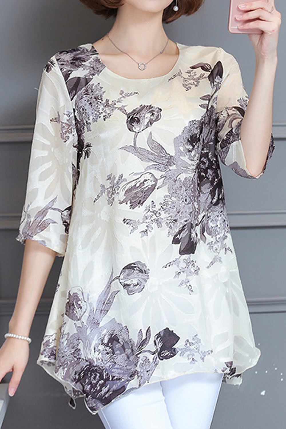 Women Lovely Printed Pattern Easy Round Neck Thin & Soft Short Sleeve Summer Casual Chiffon Blouse