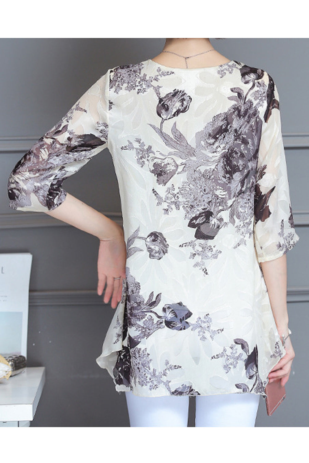 Women Lovely Printed Pattern Easy Round Neck Thin & Soft Short Sleeve Summer Casual Chiffon Blouse