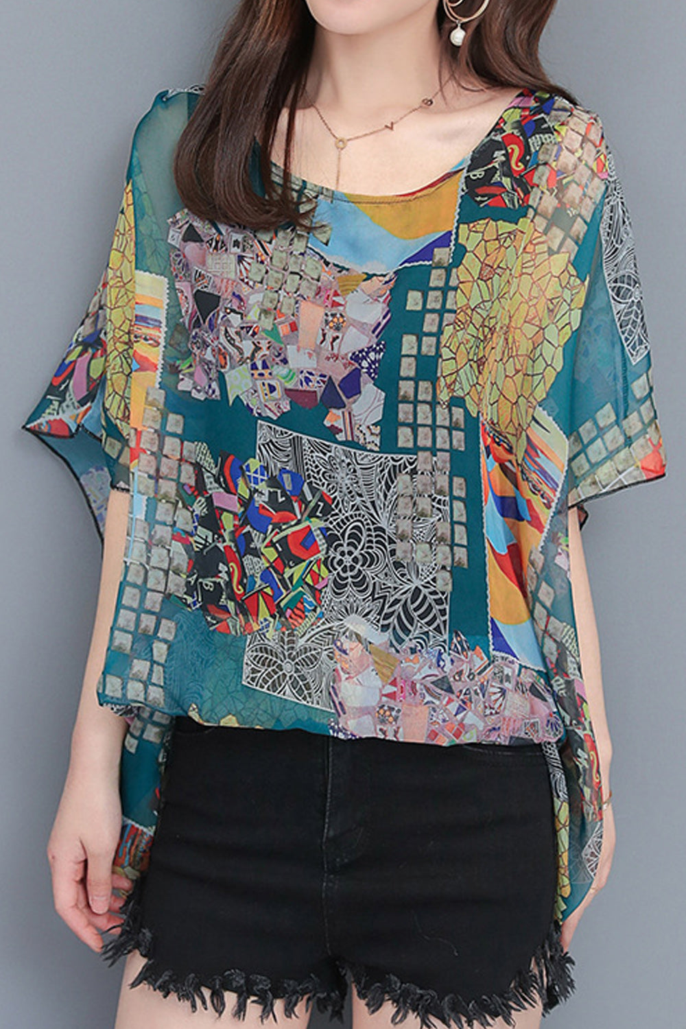 Women Relaxable Flared Sleeve Easy Round Neck Elegent Printed Pattern Pullover Casual Shirt