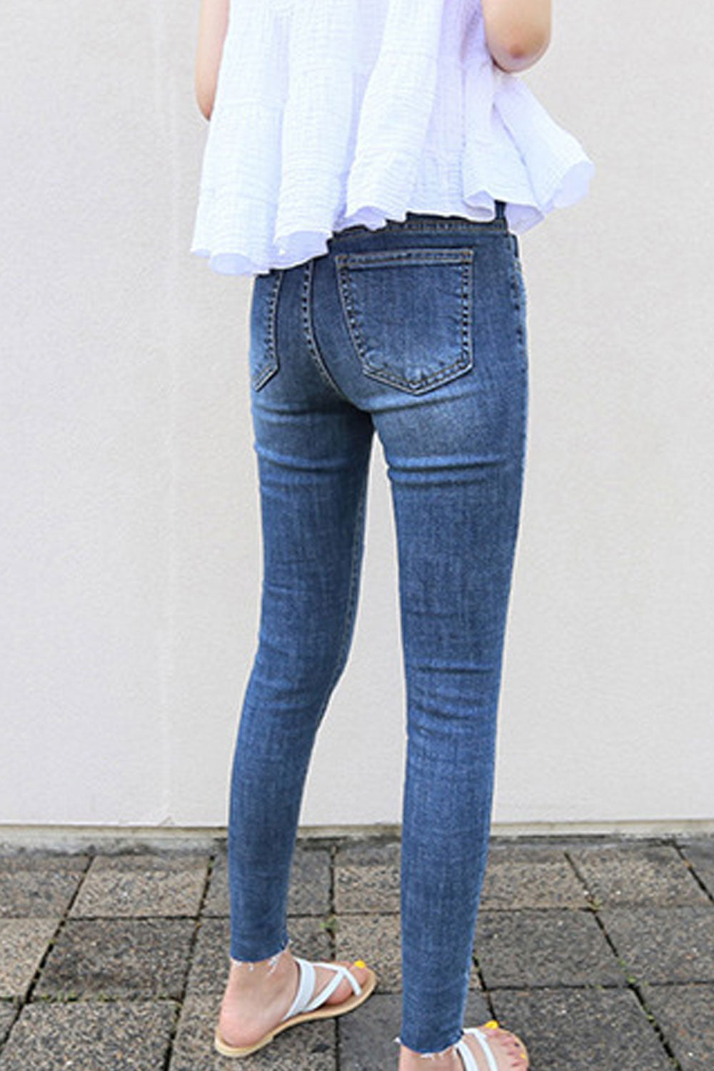 Women Flexible Solid Pattern High Waist Modern Magnificent Classy Denim Jeans