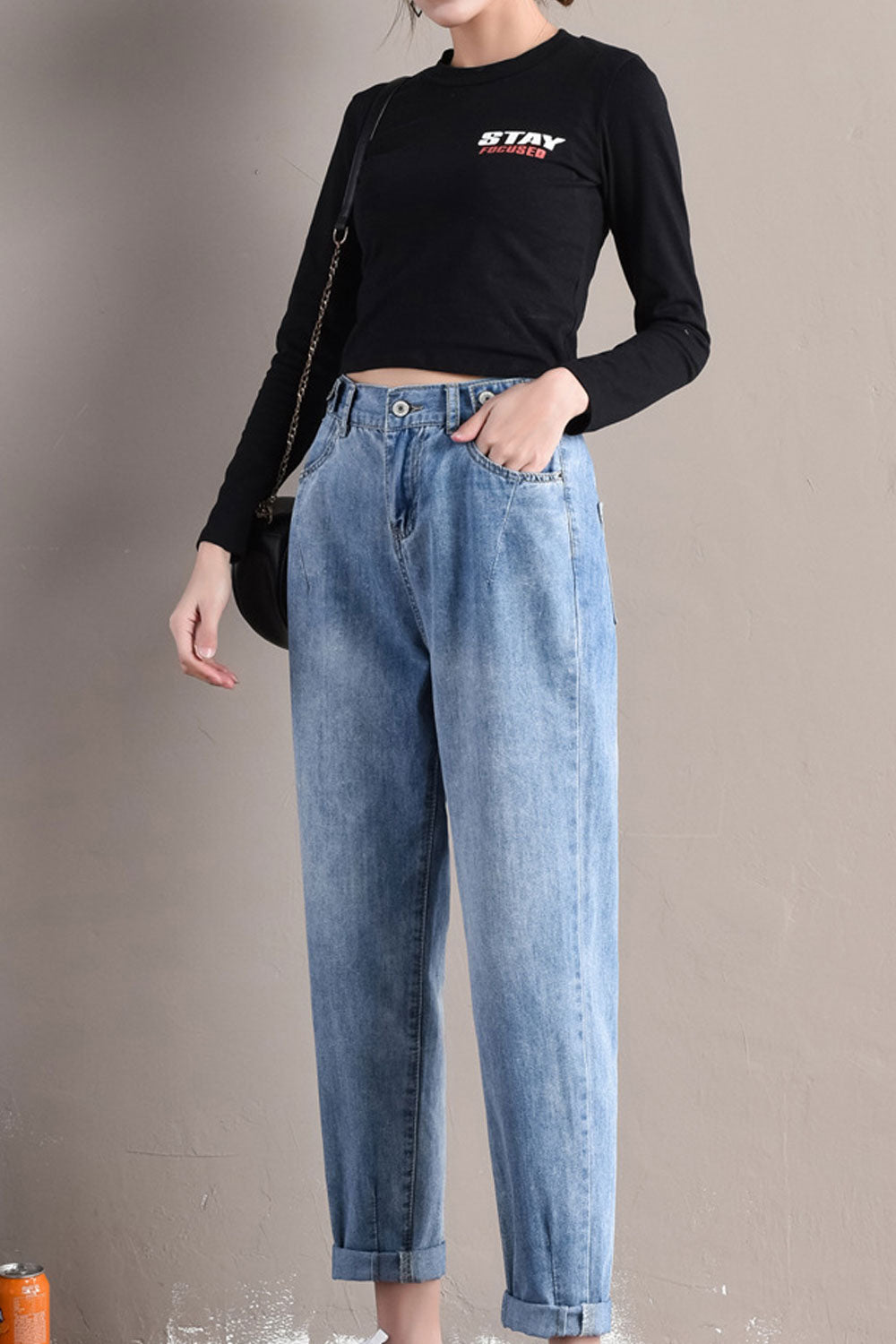 Women Ventilated Loose Superb Solid Pattern Amazing Denim Jeans