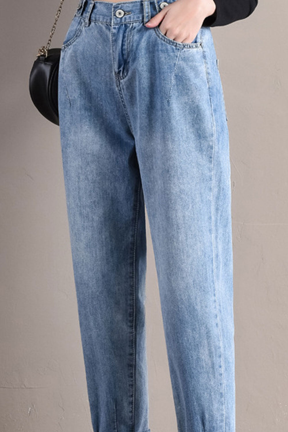 Women Ventilated Loose Superb Solid Pattern Amazing Denim Jeans