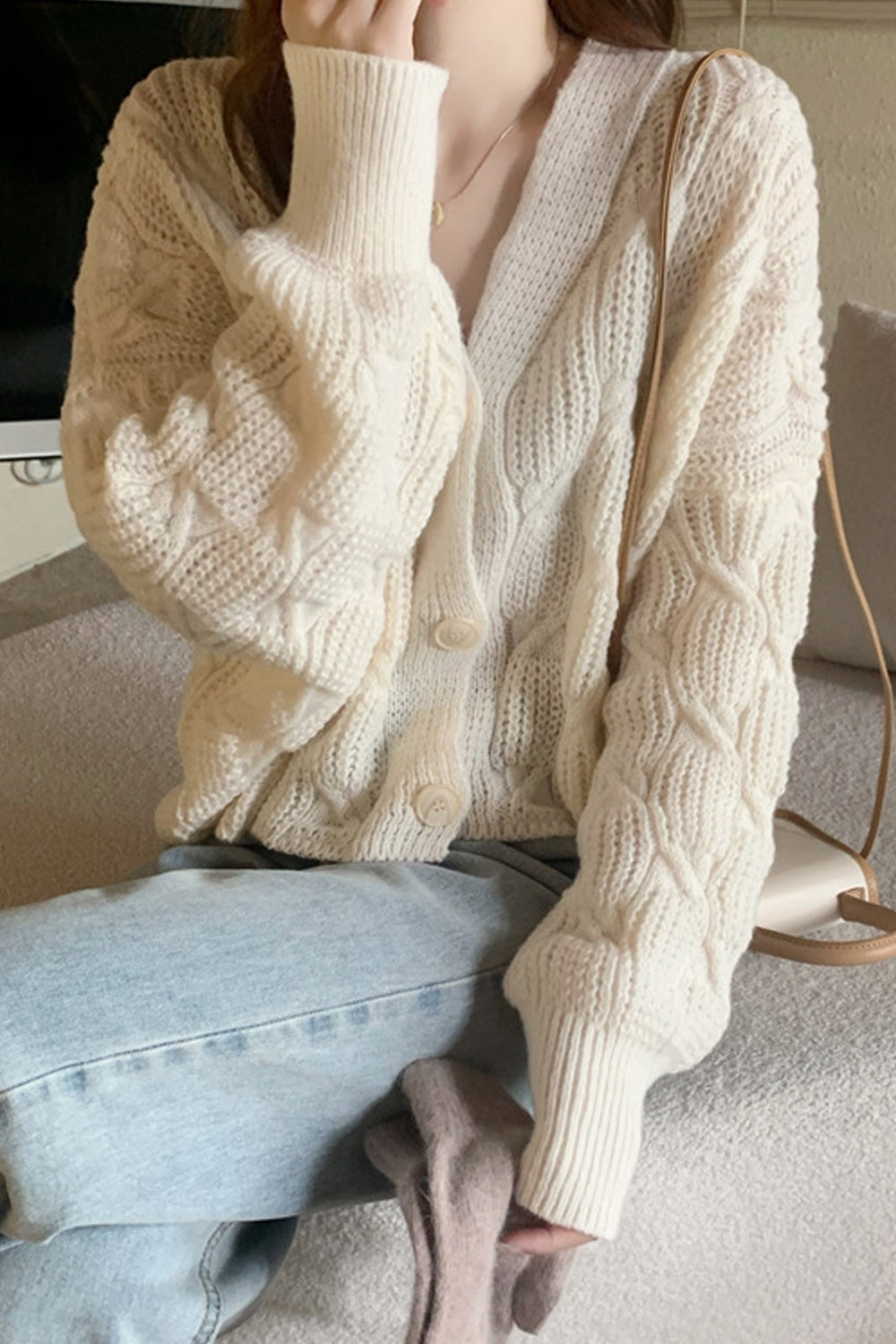 Women Delightful Solid Colored Loose Winter Fashion Long Sleeve Weekend Cardigan
