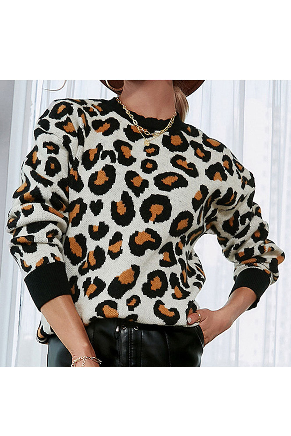 Women Splendid Leopard Pattern Restful Round Neck & Long Sleeve Winter Pullover Sweater