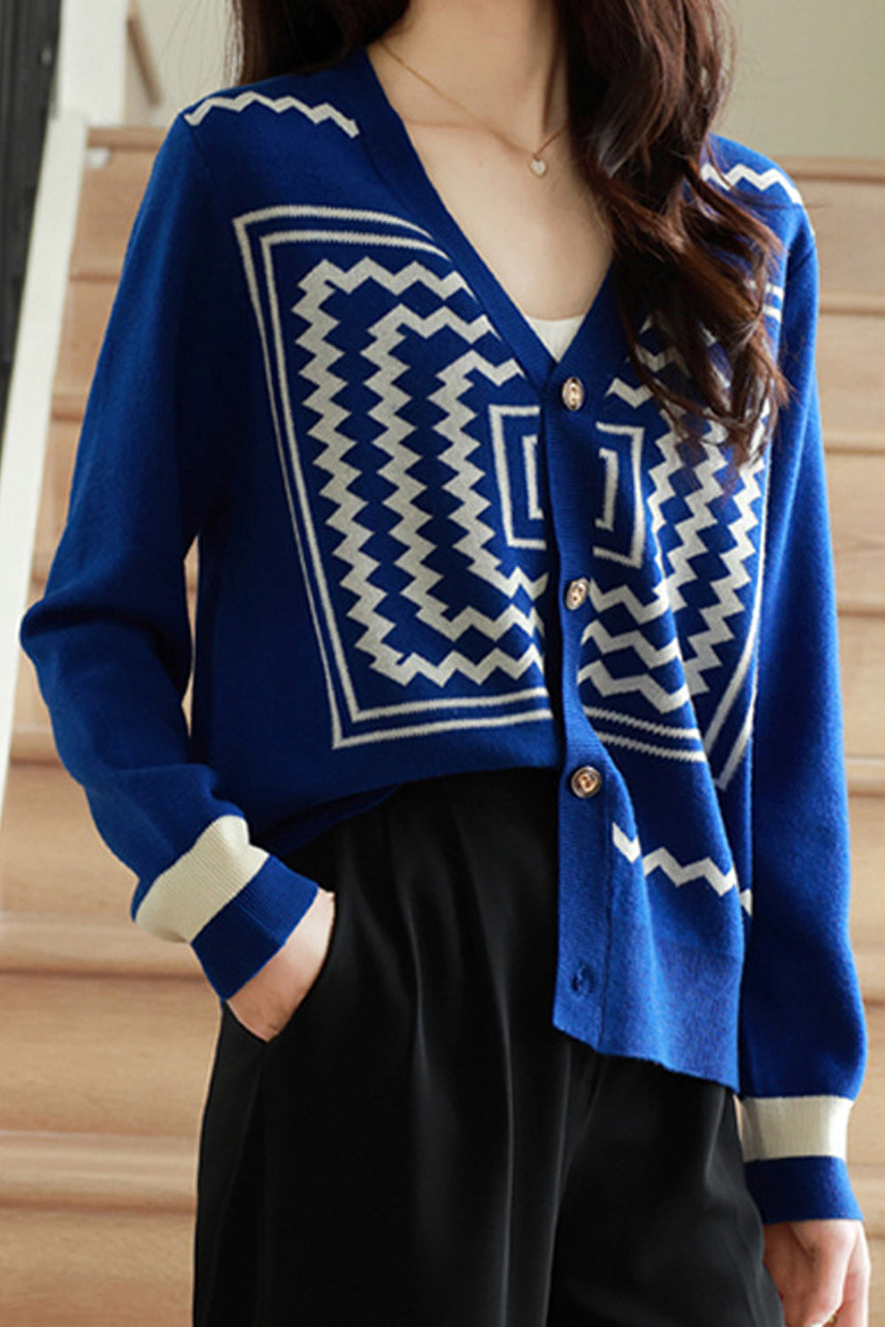 Women Stylish V-Neck Button Closure Printed Pattern Best Choice Winter Cardigan