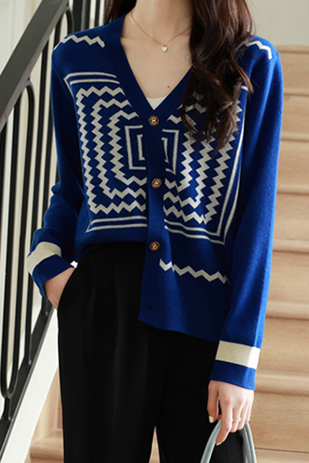 Women Stylish V-Neck Button Closure Printed Pattern Best Choice Winter Cardigan