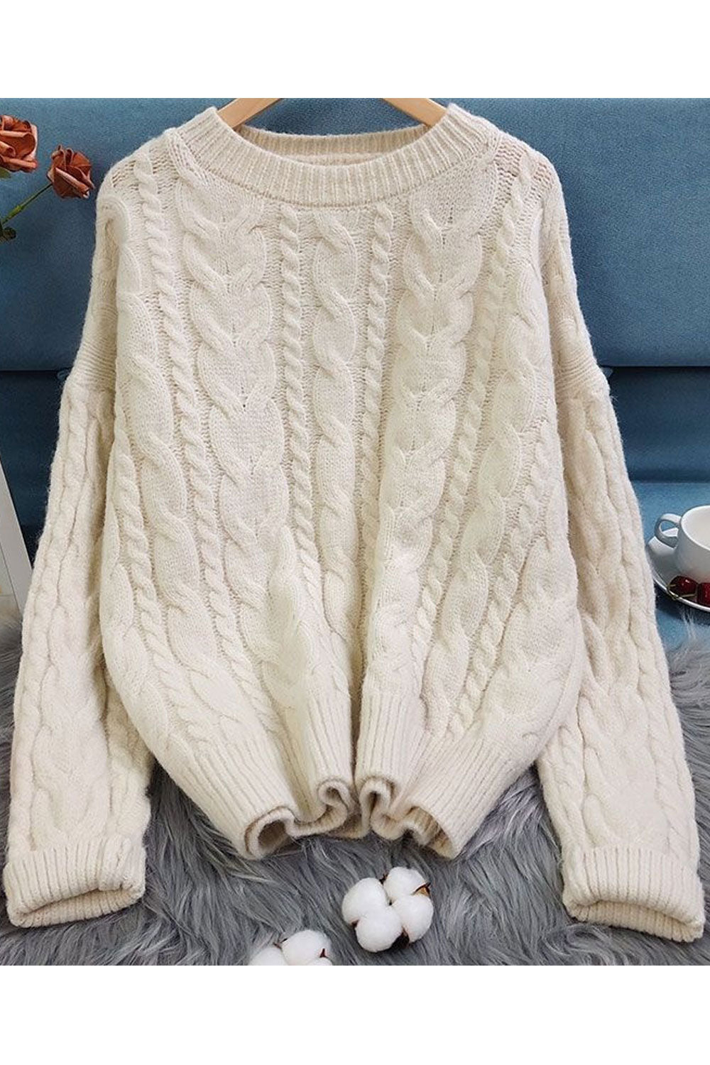 Women Lovely Knitted Long Sleeve Round Neck Warm Winter Sweater