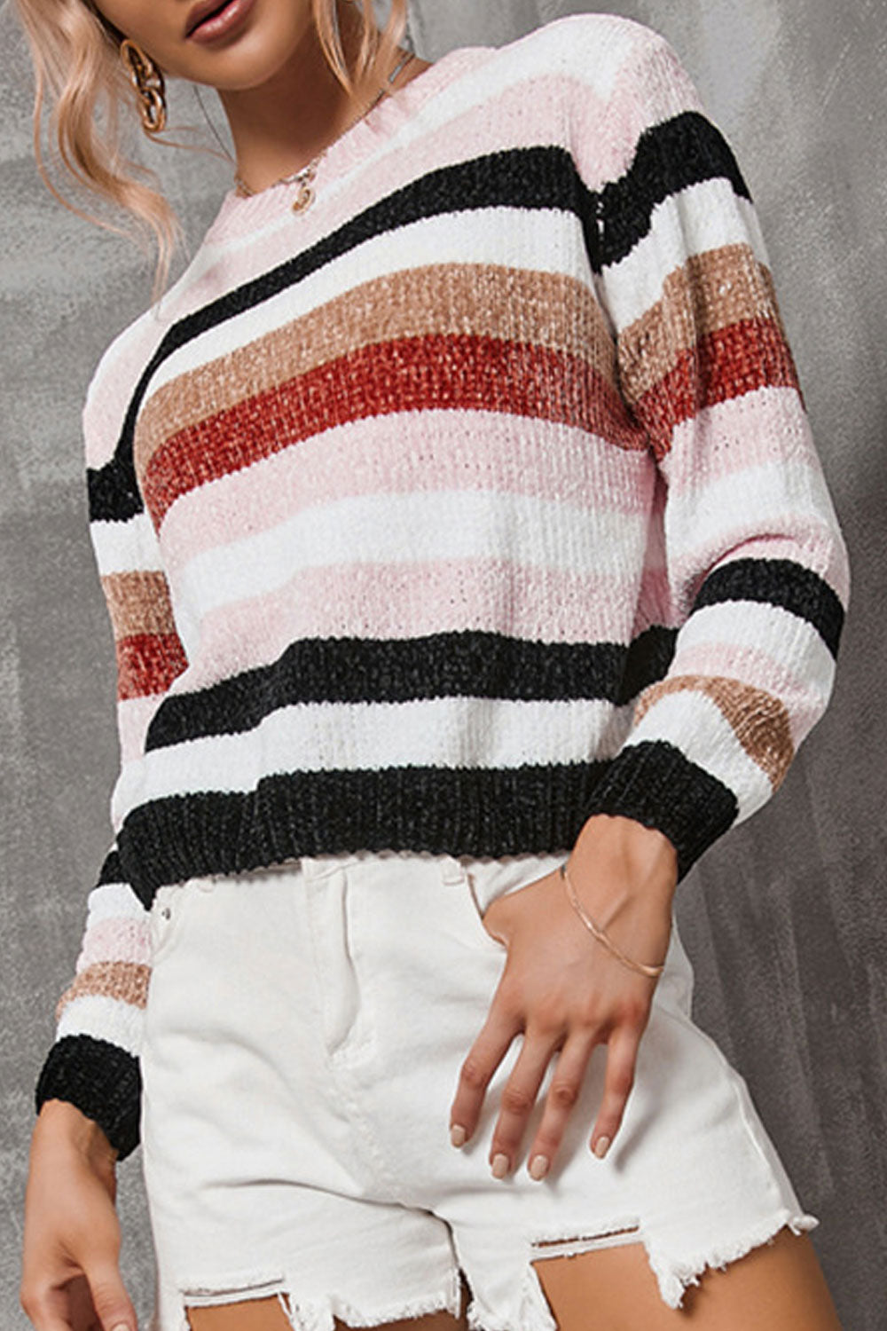 Women Exciting Stripe Pattern Ribbed Cuff Round Neck Knitted Comfy Winter Sweater