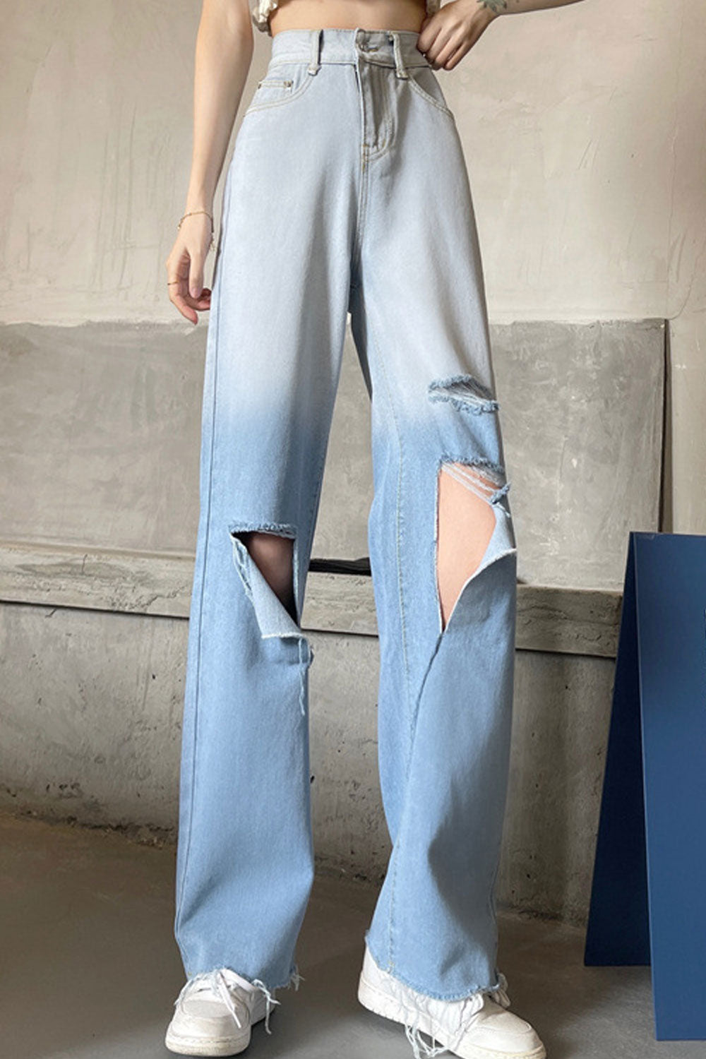 Women Alluring Solid Colored Pockets Designed Restful High-Waist Summer Casual Damaged Denim Jeans