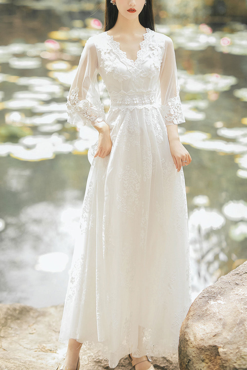 Women Pretty Lace Decorated V-Neck Long Length A-Line Party Evening Dress