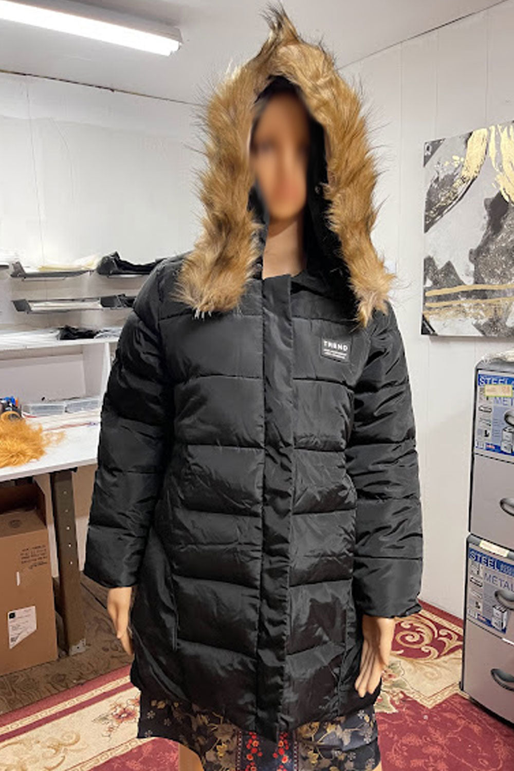 Women Comfort Providing Hooded Neck Solid Pattern Strongly Stitched Winter Padded Jacket