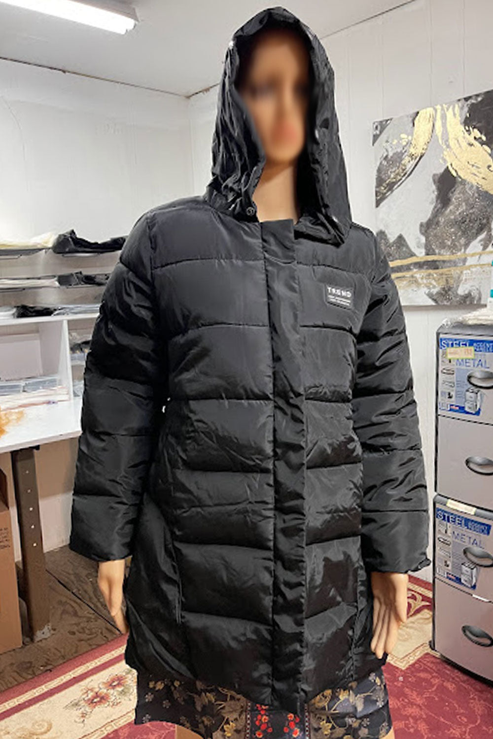 Women Comfort Providing Hooded Neck Solid Pattern Strongly Stitched Winter Padded Jacket
