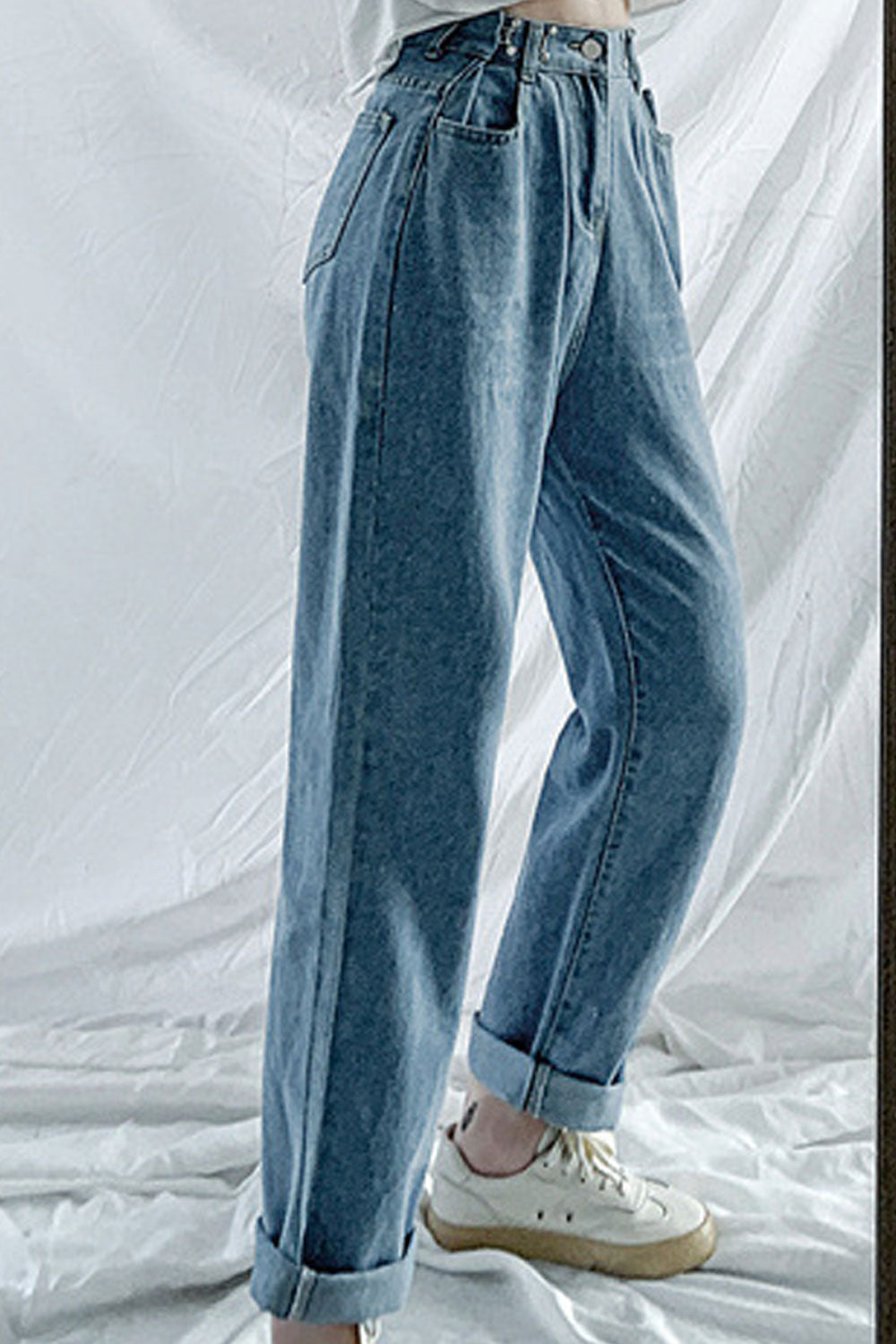 Women Button Closure High-Waist Restful Wide-Legs Trendy Solid Colored Summer Stretchable Denim Jeans