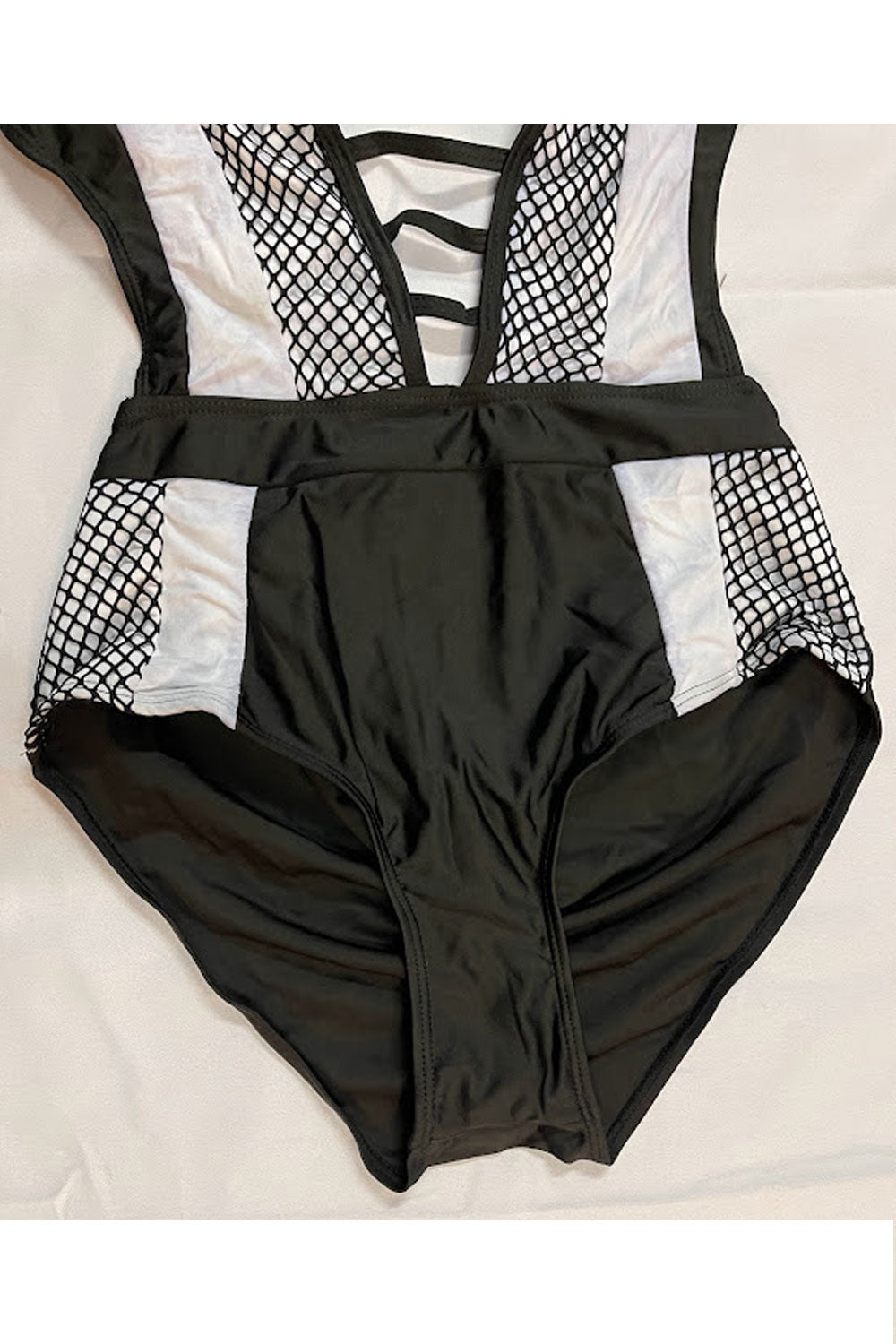 Women Provocative Hang Neck Sleeveless Soft Thin Swimwear