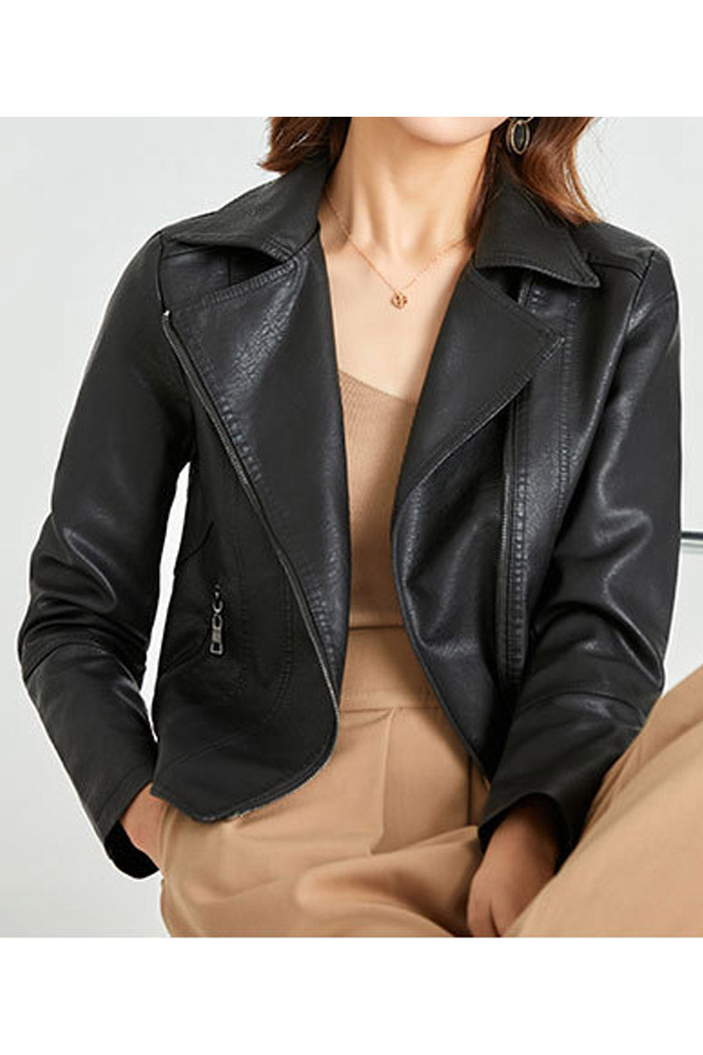 Women Exciting Lapel Collar Neck Long Sleeves & Cross Zip Fastener & Zippered Pocket Unstrained Winter Leather Jacket