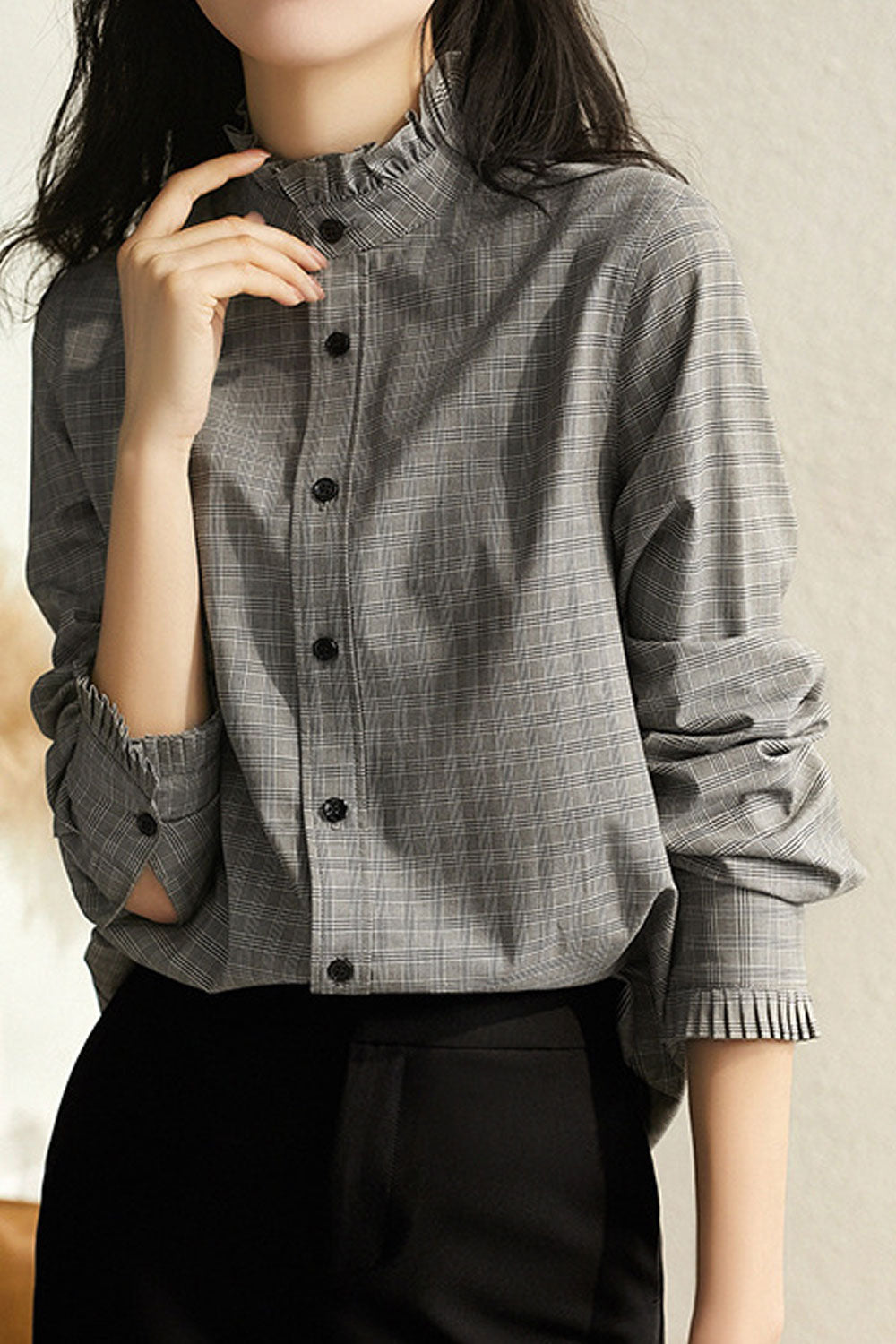 Women New Fashion Beautiful Retro Niche Sense Design Stand Collar Long Sleeves Plaid Pattern Temperament Commuting Style Summer