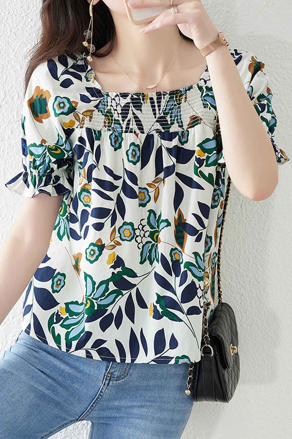 Women New Design Fashionable Square Neck Short Ruffled Sleeves Plant Flowers Pattern Elegant Style Summer Loose Belly Cover Casu