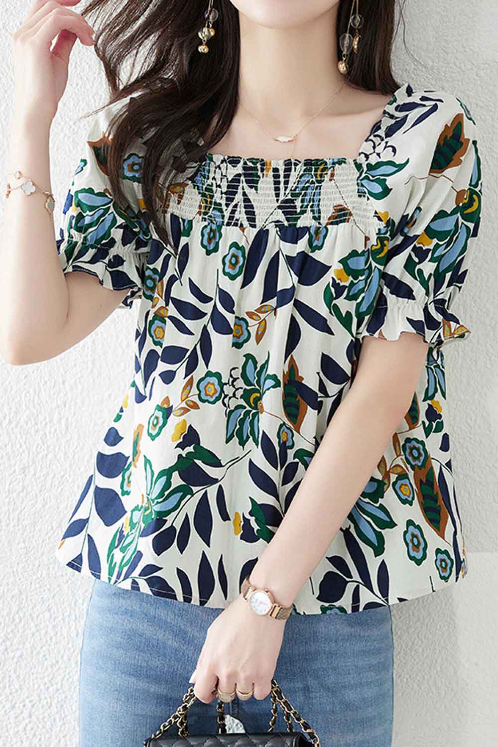 Women New Design Fashionable Square Neck Short Ruffled Sleeves Plant Flowers Pattern Elegant Style Summer Loose Belly Cover Casu