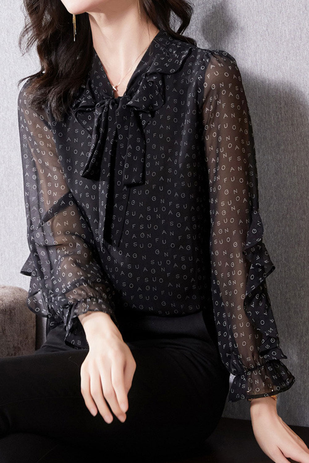 Women New Design Fashionable V-Neck Ribbon Collar Long Sleeved Alphabet Pattern OL Commuting Style Summer Casual Straight Type C