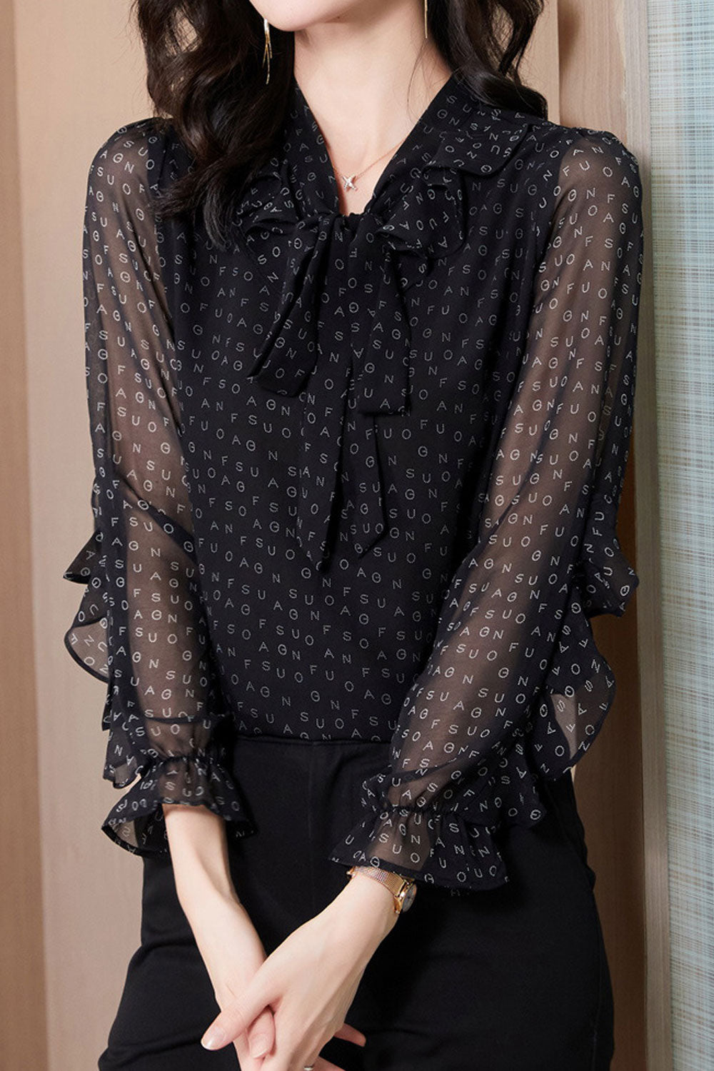Women New Design Fashionable V-Neck Ribbon Collar Long Sleeved Alphabet Pattern OL Commuting Style Summer Casual Straight Type C