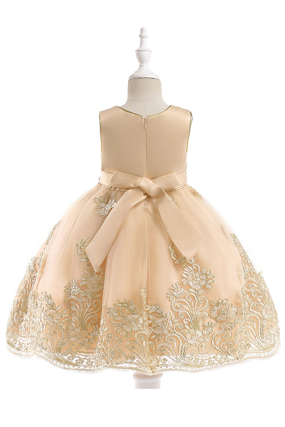 Kids Girls Splendid Sleeveless Round Neck Easily Wearable Emboridered Pattern Dress