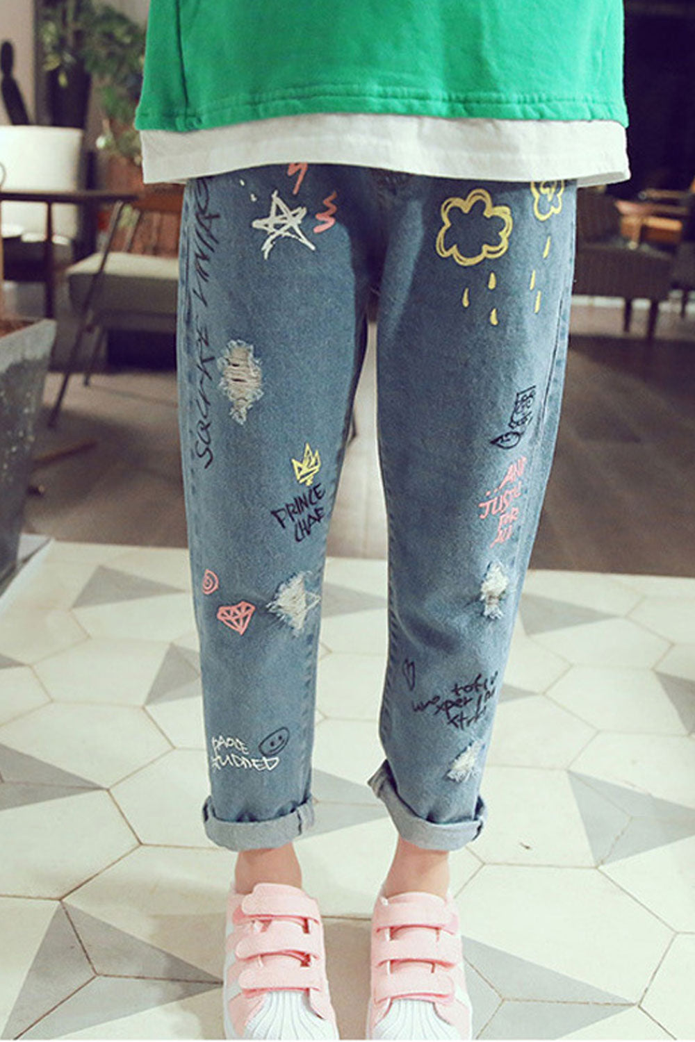 Kids Girls Graffiti Printed Comfortable Ripped Style Jeans