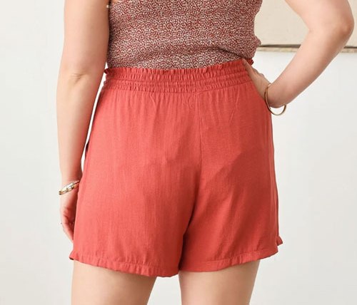 Women Plus Zenobia Plus Size Drawstring Elastic Waist Shorts with Pockets