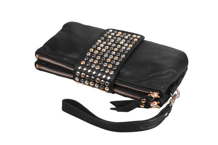 Women's New Fashion Evening Bag Rrivets Holding Black