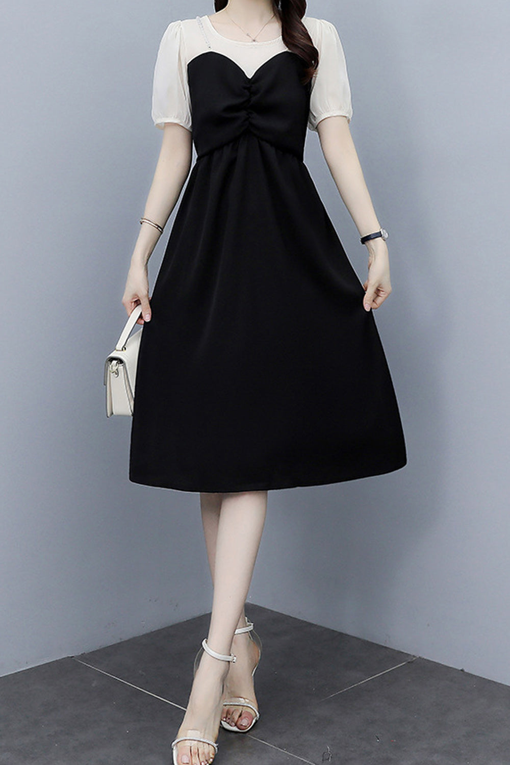 Women Soft Solid Pattern Mid Length Casual Short Sleeve Beautiful Dress