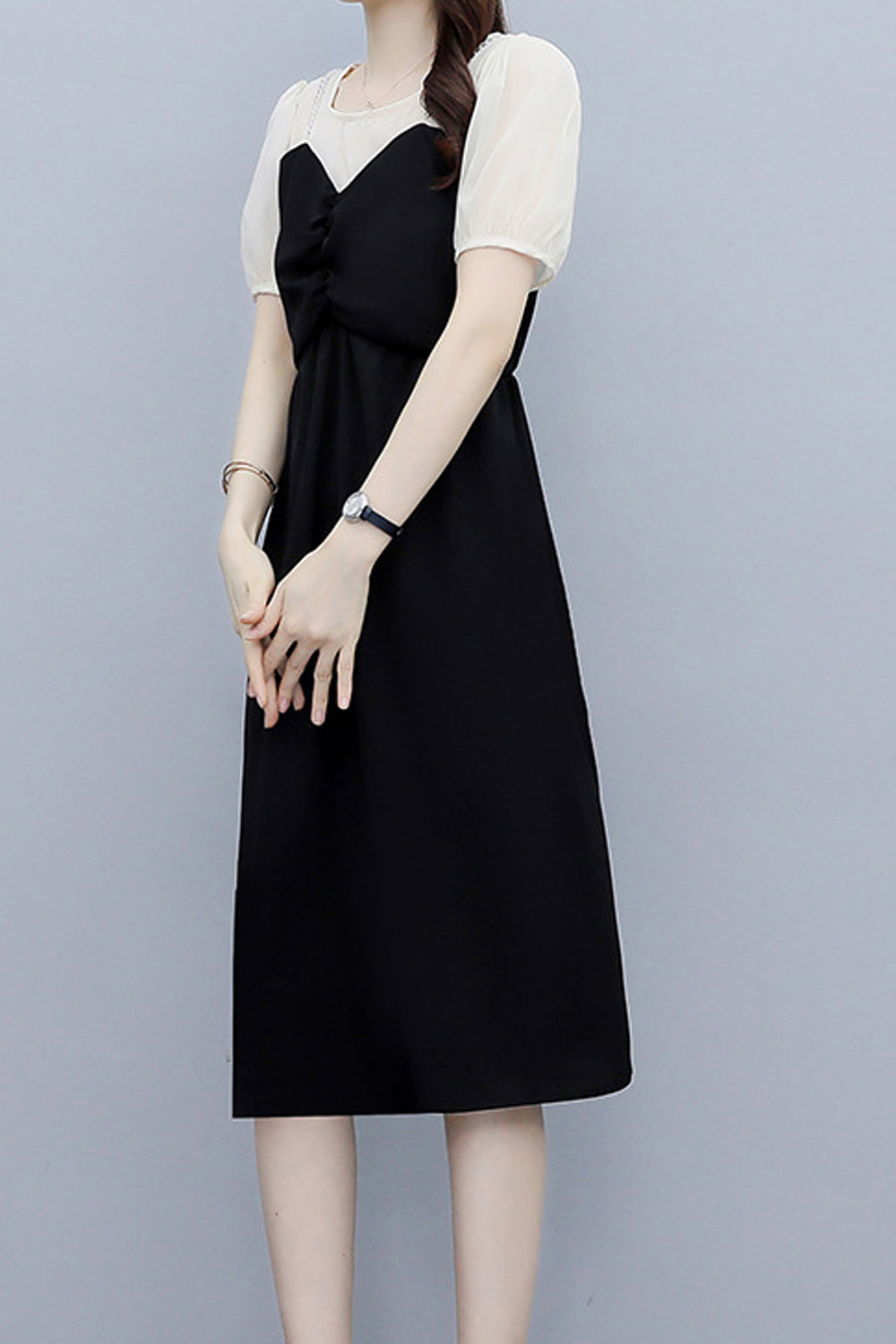 Women Soft Solid Pattern Mid Length Casual Short Sleeve Beautiful Dress