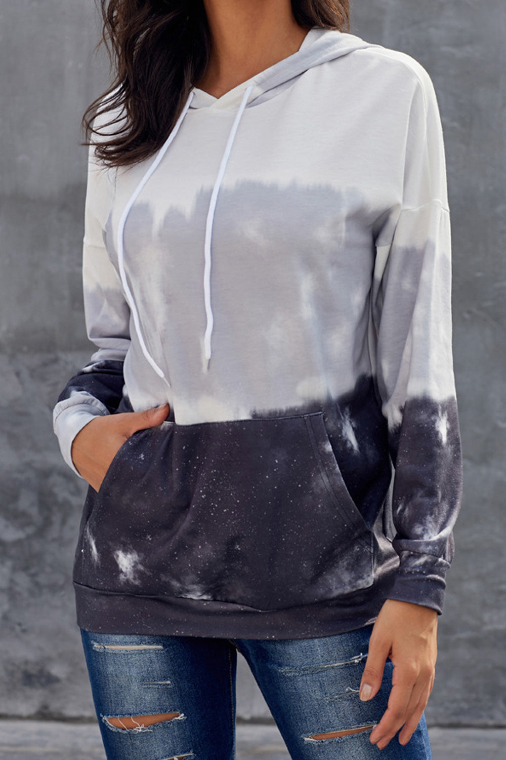 Women Charming Contrast Colored Hooded Neck Long Sleeve Sweatshirt