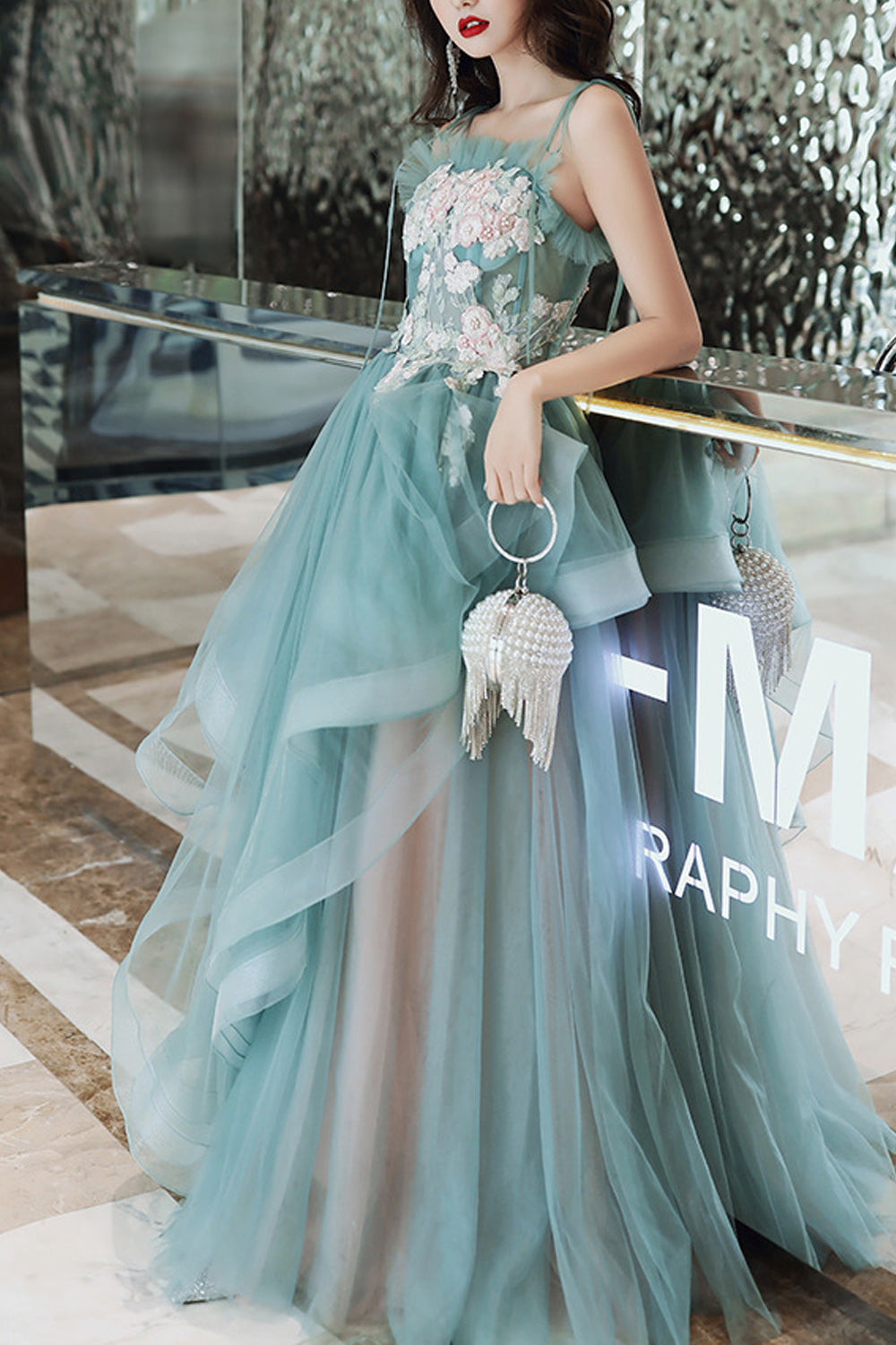 Women Beautiful Flower Decorated Irregular Hem Skirt Wedding Party Dress