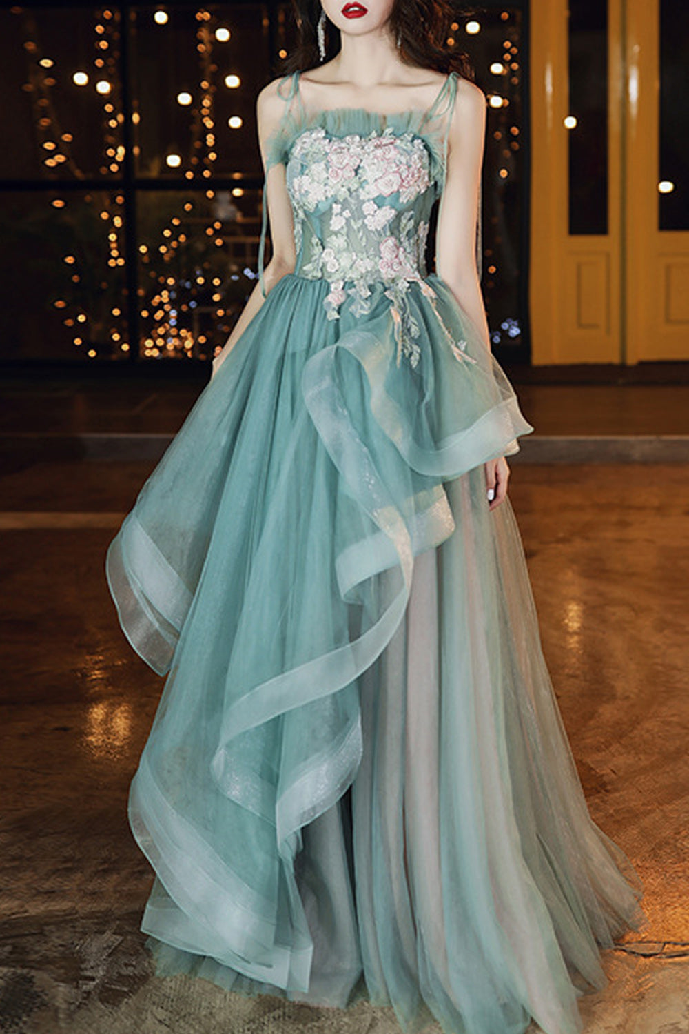 Women Beautiful Flower Decorated Irregular Hem Skirt Wedding Party Dress