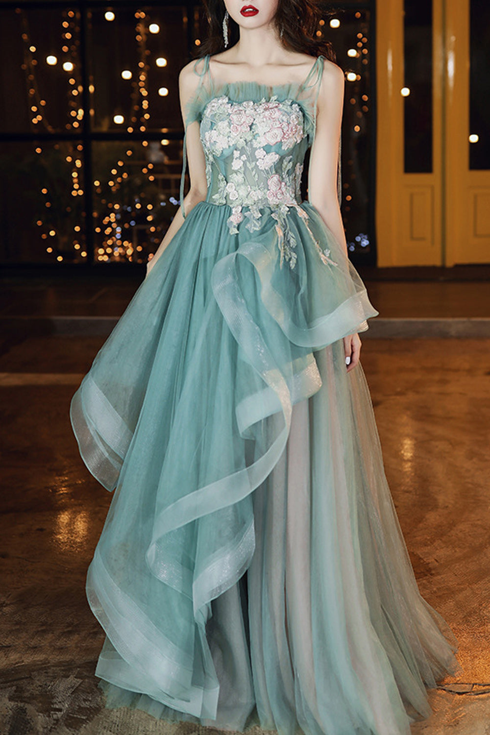 Women Beautiful Flower Decorated Irregular Hem Skirt Wedding Party Dress
