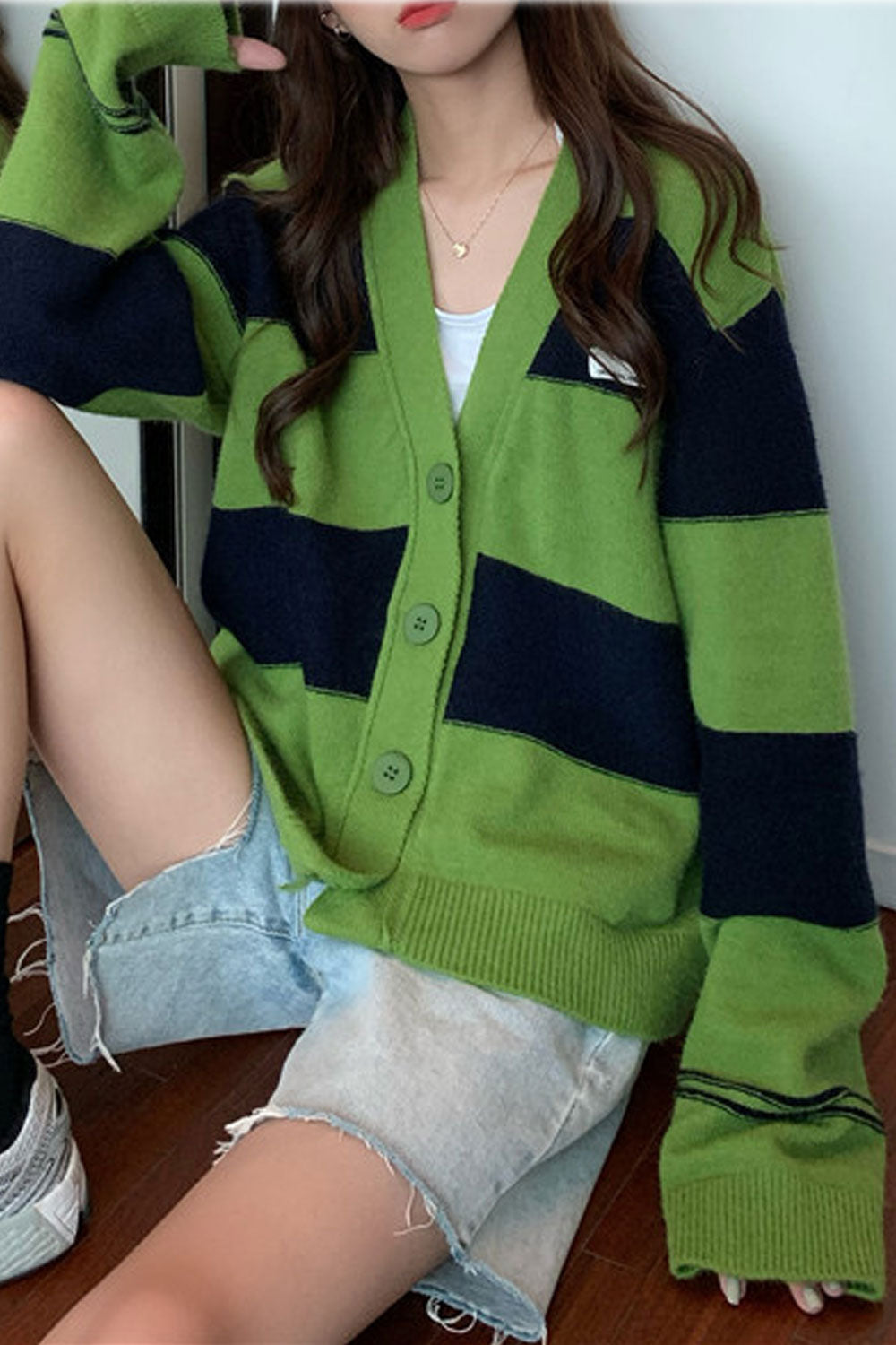 Women Elegant Striped Pattern V-Neck Loose Warm Cardigan