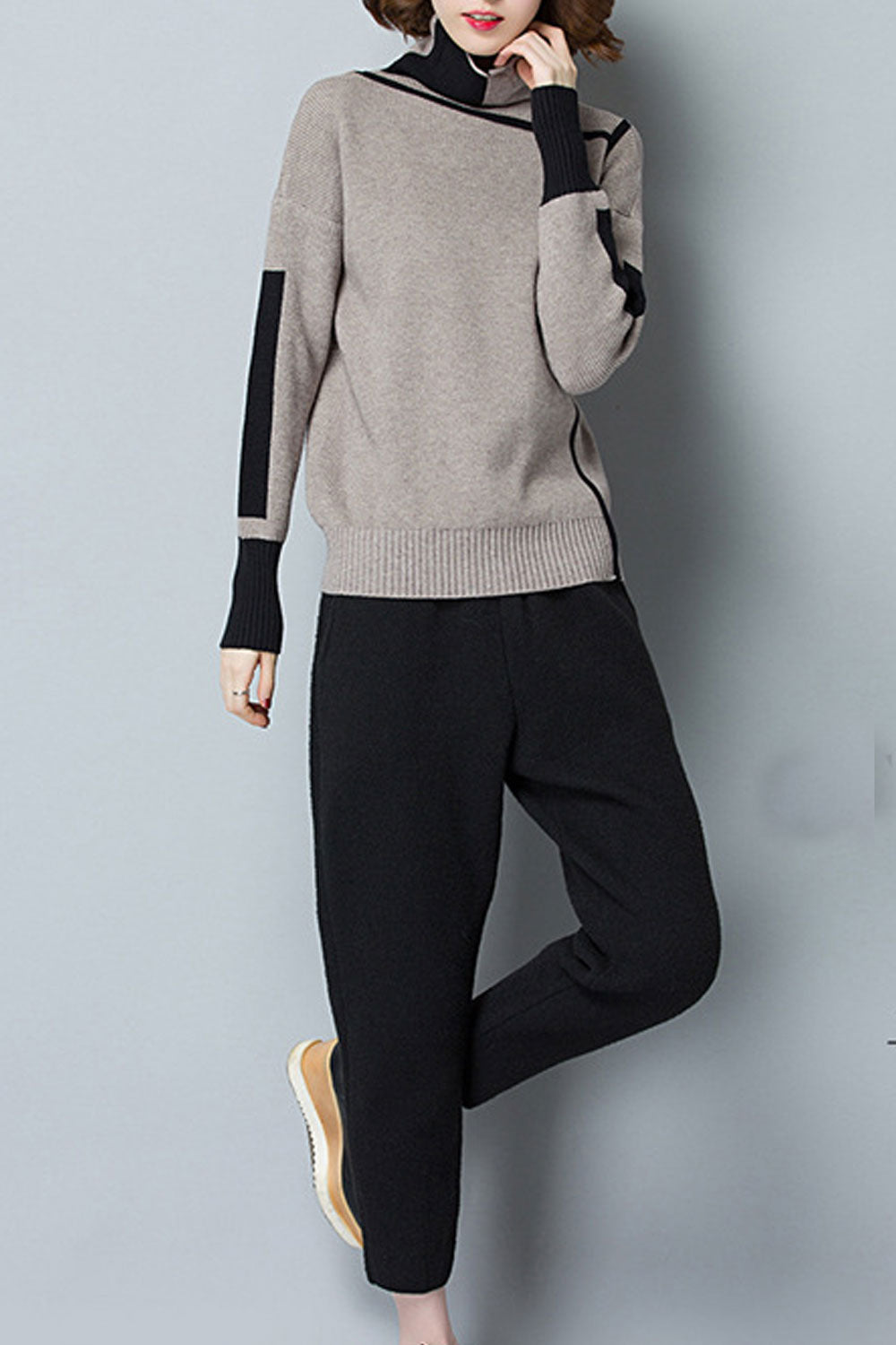 Women Stylish Pullover High Neck Contrast Colored Warm Sweater