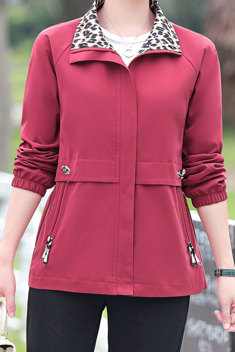Women Stylish Collar Neck Pocket Styling Long Sleeve Warm Coat