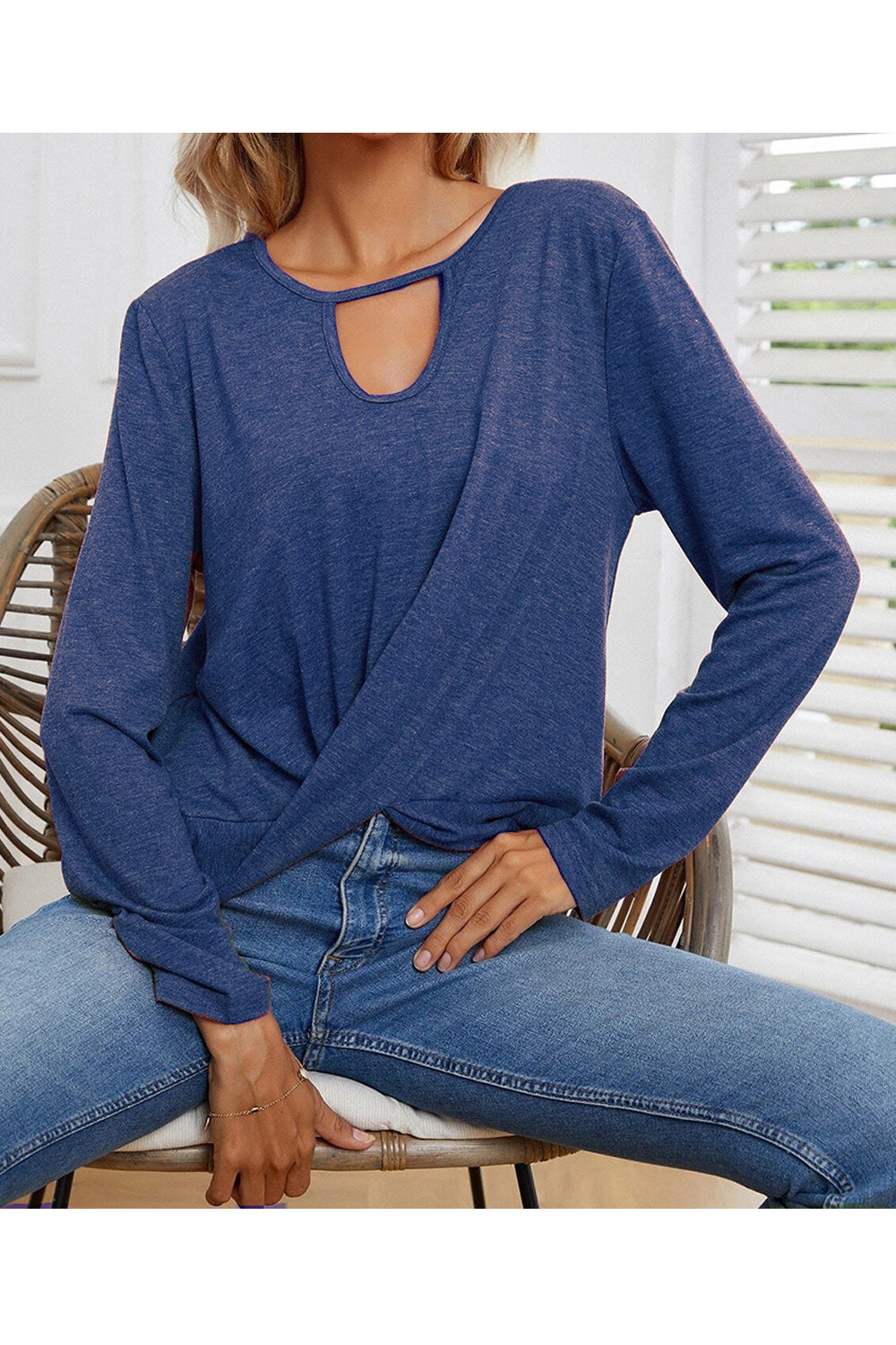 Women Relax Fit Long Sleeve Round Neck Delightful Solid Colored Fashionable Pullover Shirt