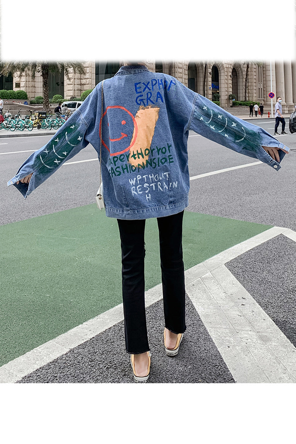 Women Printed Pattern Classy Collar Neck Long Sleeve Alluring Denim Jacket