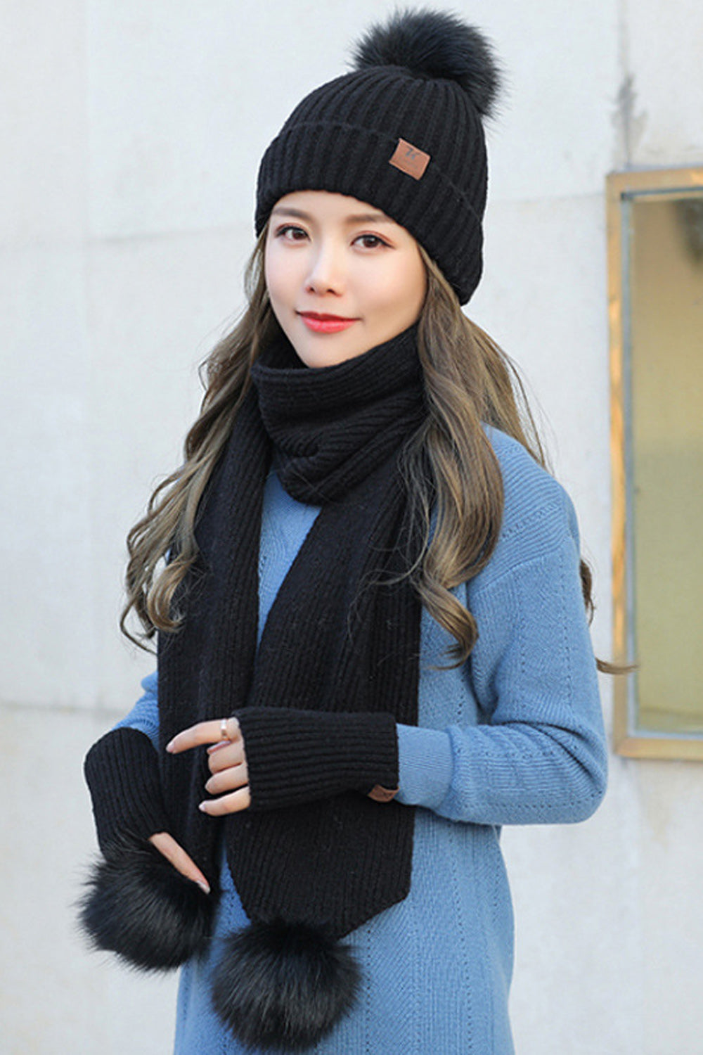 Women Soft Hair Ball Attached Trendy Solid Colored Lovely Knitted Hat