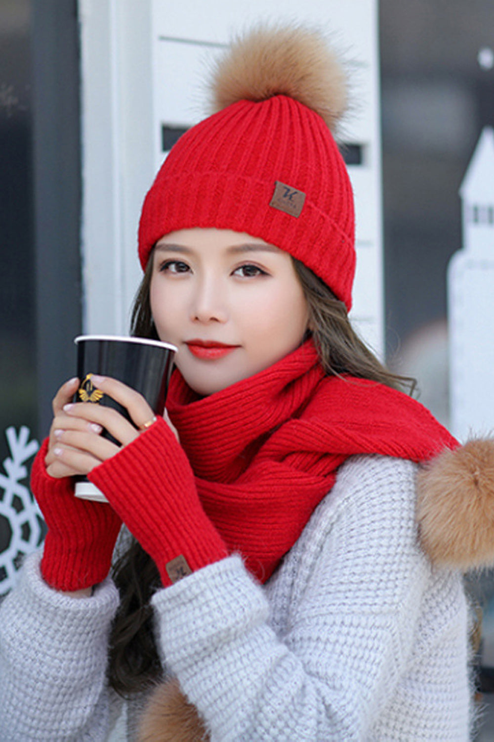 Women Soft Hair Ball Attached Trendy Solid Colored Lovely Knitted Hat