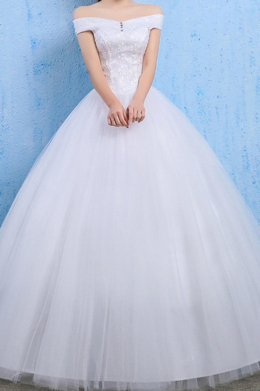 Women Lace Decorated Off Shoulder Wedding Dress