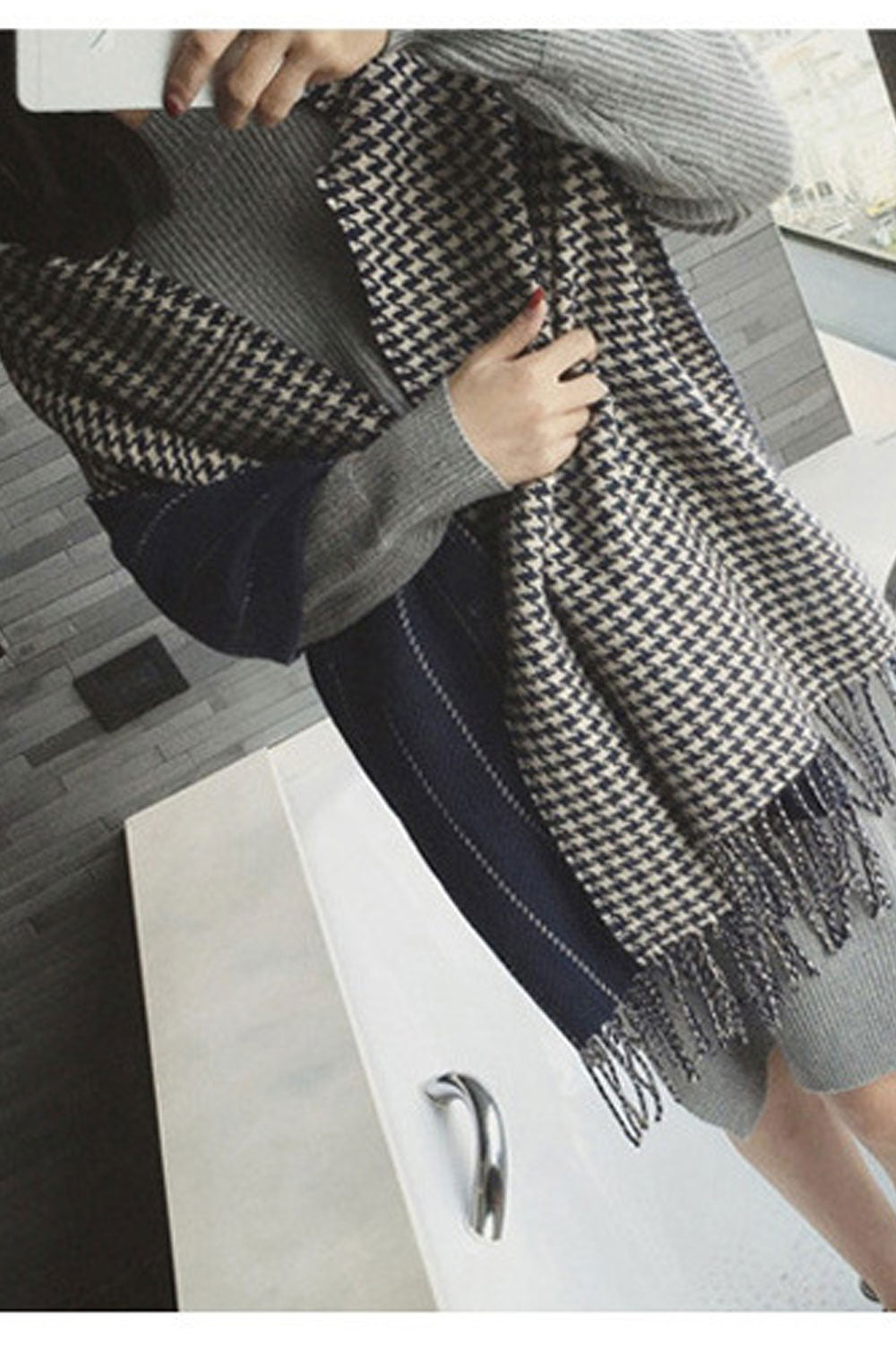 Women Printed Thick Tassel Winter Muffler
