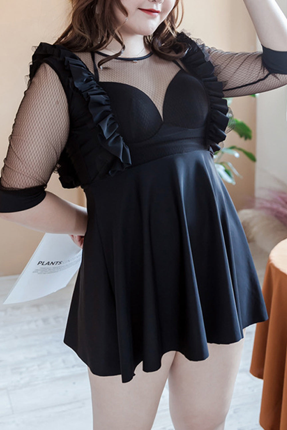 Women Stylish Half Sleeve Round Neck Solid Pattern Beach Dress