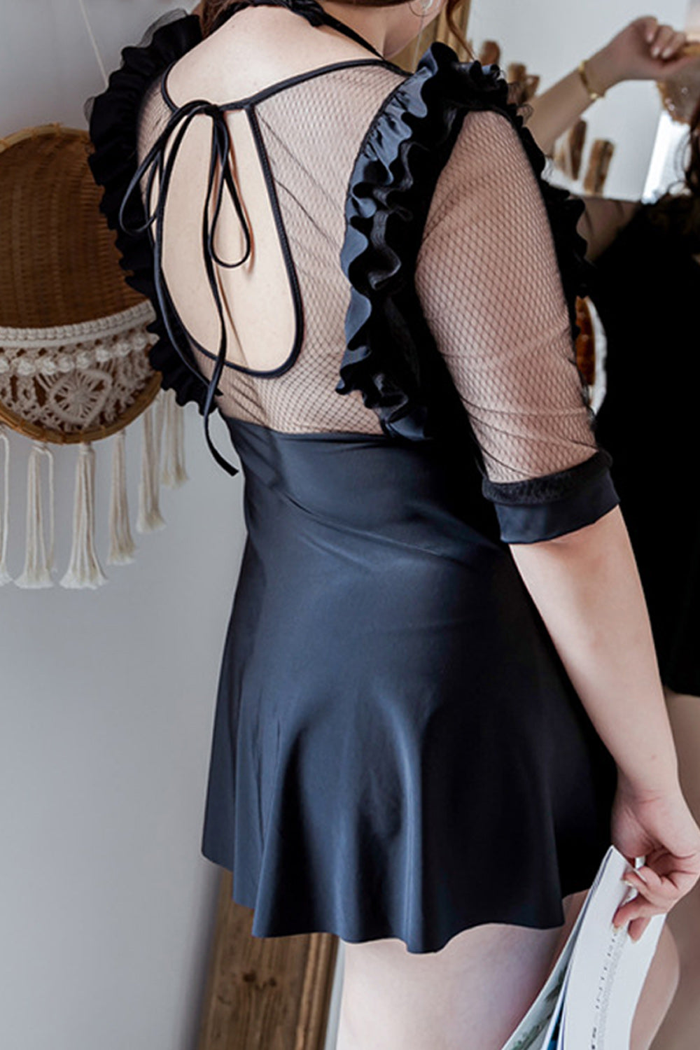 Women Stylish Half Sleeve Round Neck Solid Pattern Beach Dress