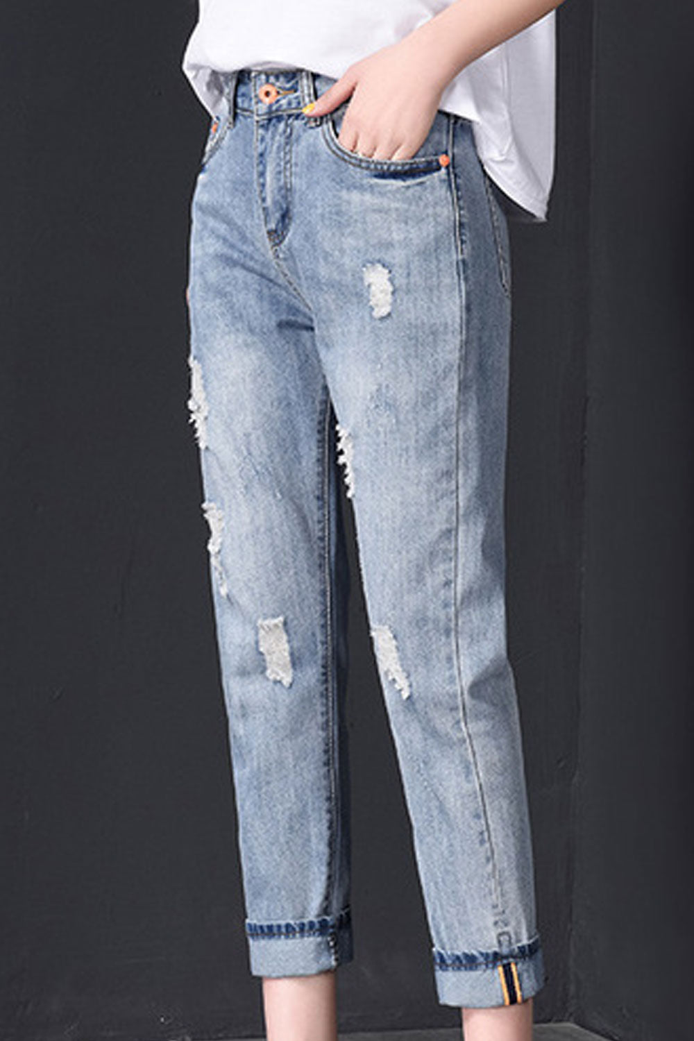 Women Casual Shredded Style Zipper Closure Jeans