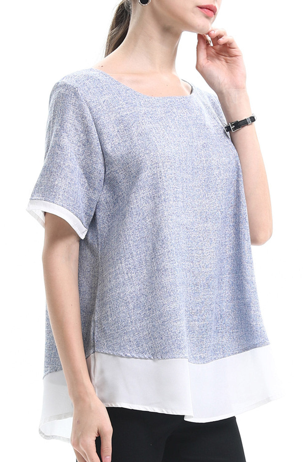 Women V-Neck Solid Pattern Contrast Top