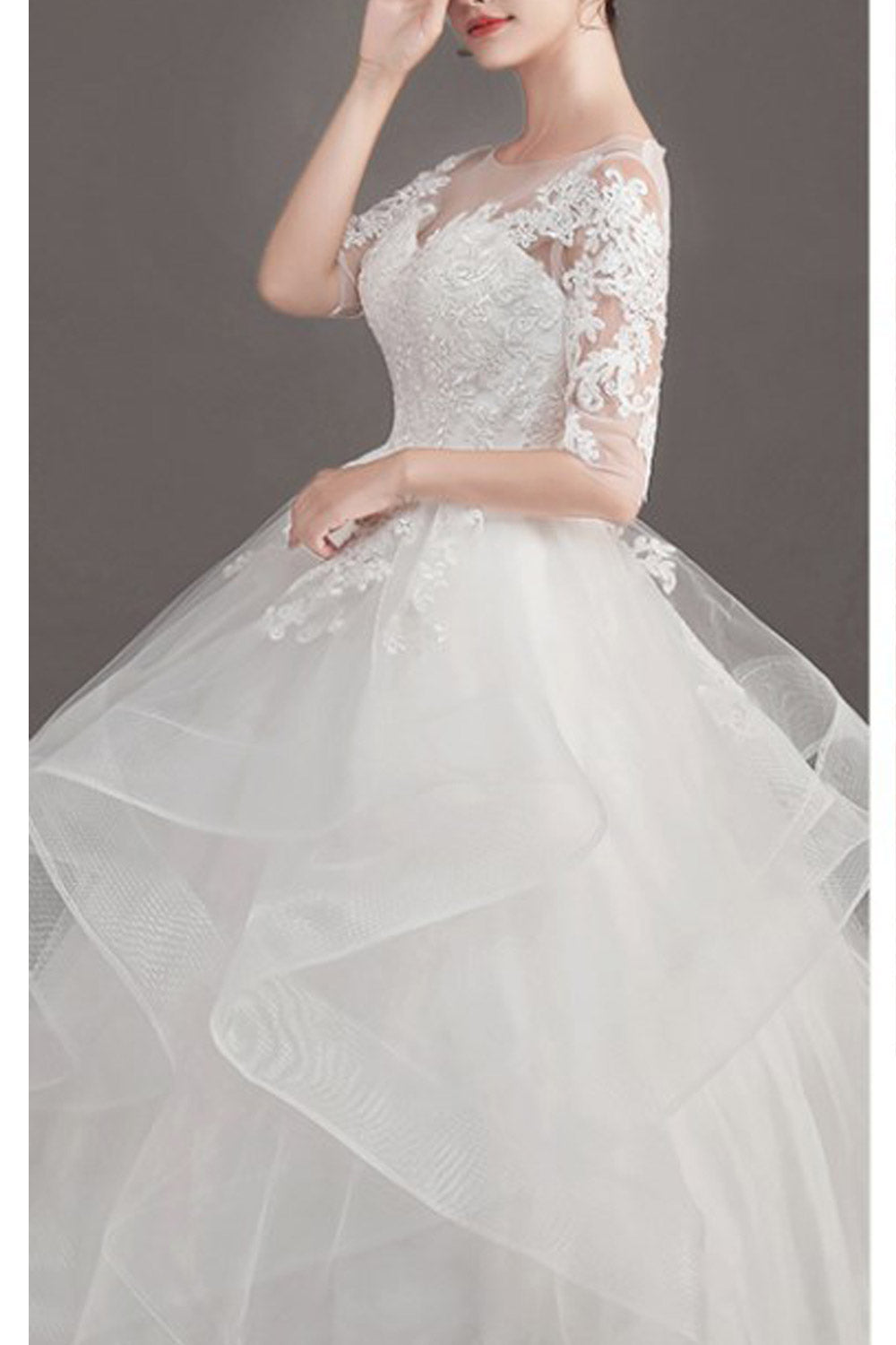Women Round Neck Ball Gown Beautiful Wedding Dress