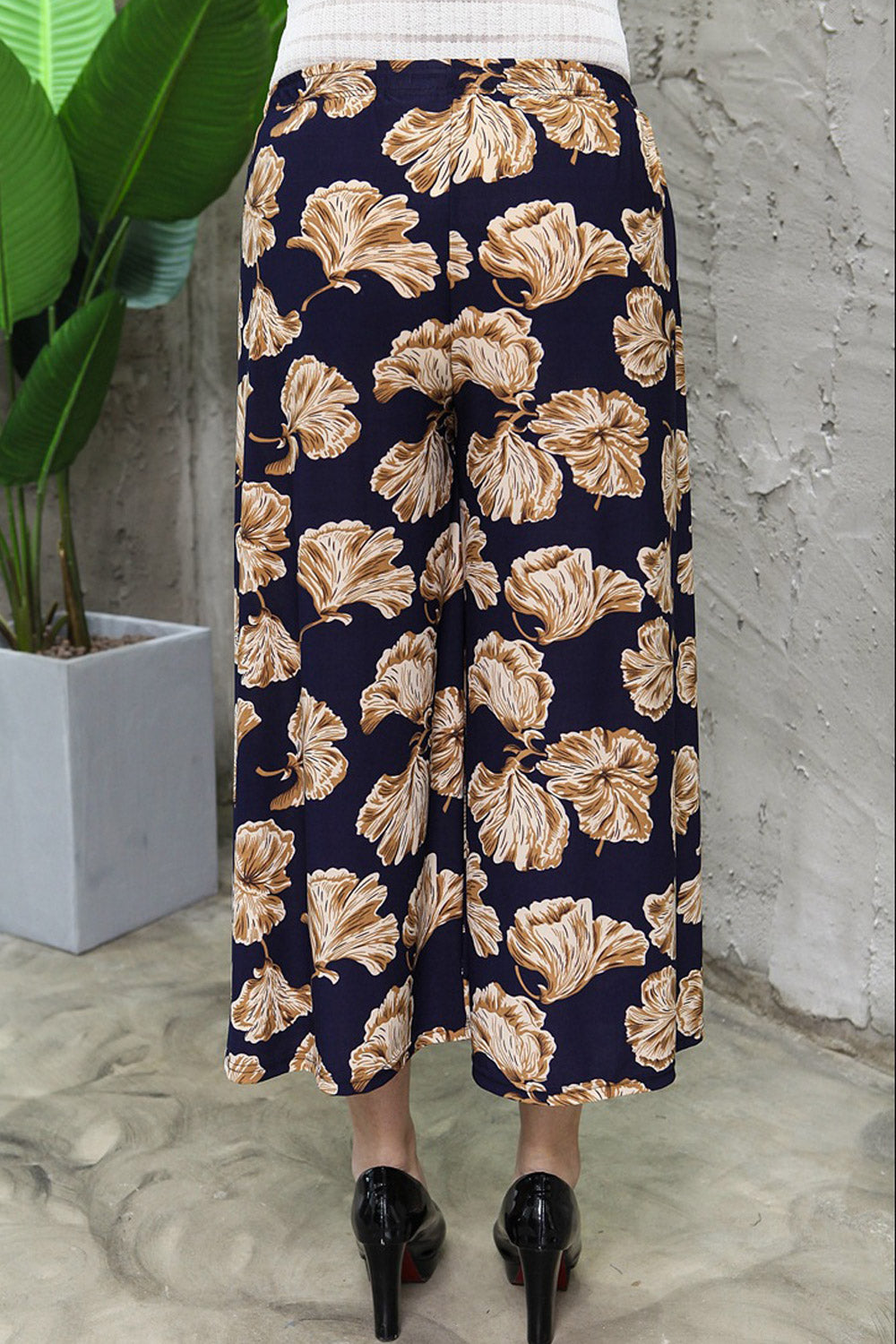 Women Plus Loose Floral Comfortable Pant